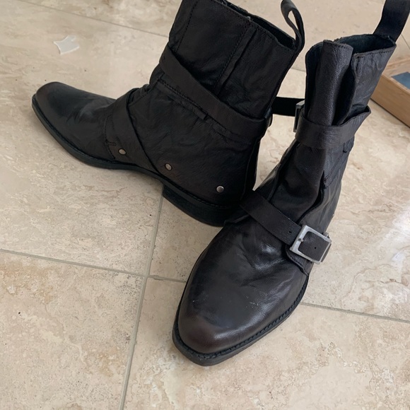 Free People edgy cool boots, barely worn, size 38 (size 8), deep brown - Picture 3 of 4